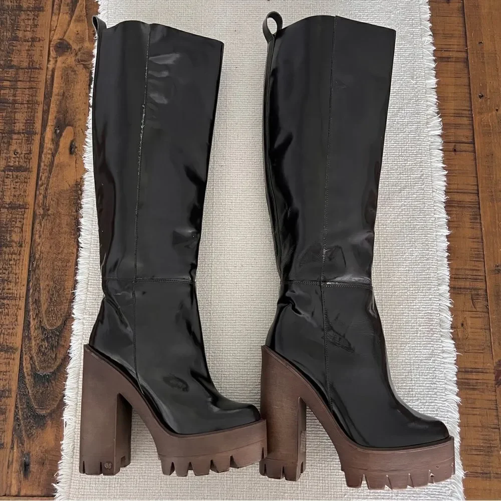 STIÚ Cindy Knee-High Platform Boot Brown Color Size 36.